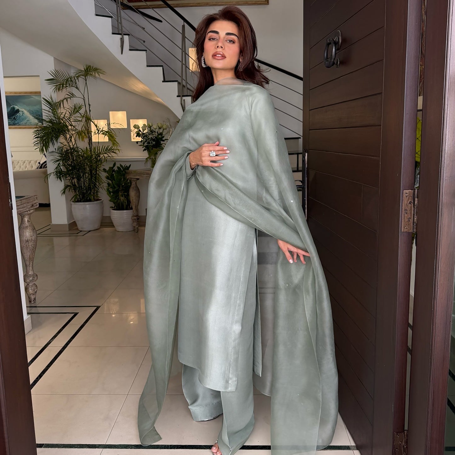 Sadaf Kanwal Fresh Mint Glow