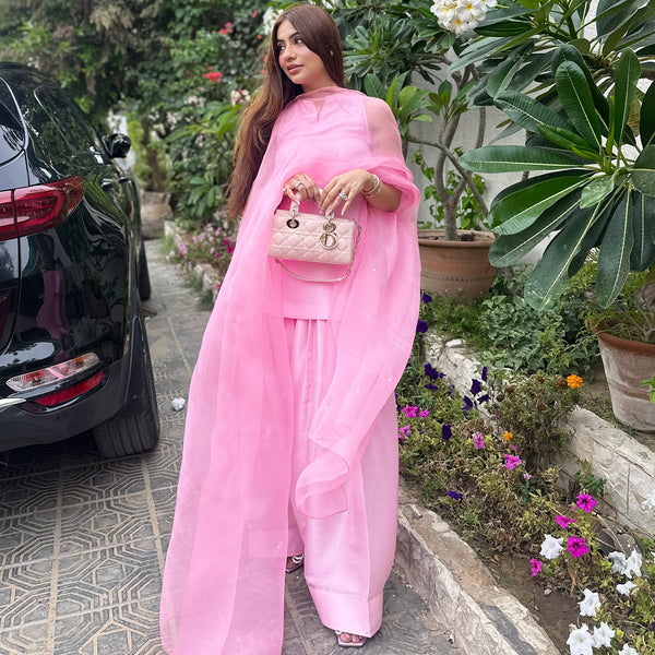 Sara Ali Soft Blush