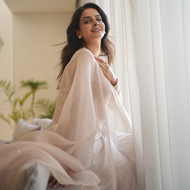 Saba Qamar Beige
